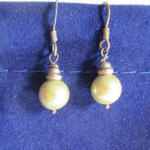Green faux Pearl Earrings, Dangle, Light Iridescent Olive Green, Vintage, 8mm - Picture 6 of 8